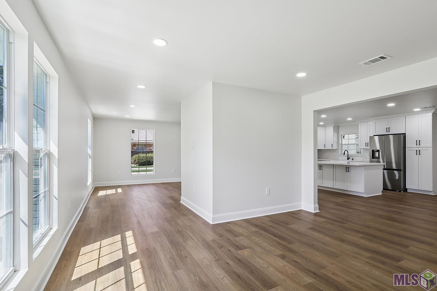 10555 Barbara Street Baton Rouge, LA 70815 - Photo 4 of 23