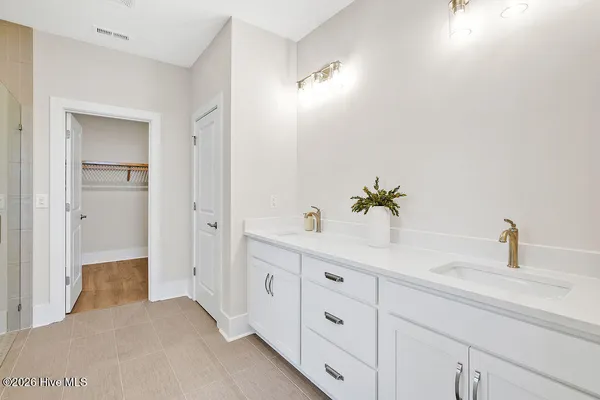 $439,900 | 2212 Sandbrook Loop, Leland, NC 28451