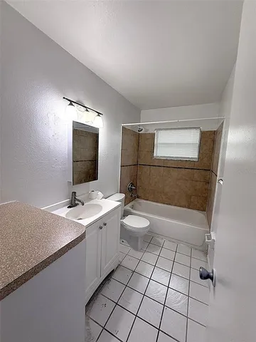 $1,295 | 720 Michigan Court, Unit 4, St. Cloud, FL 34769