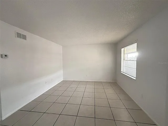 $1,295 | 720 Michigan Court, Unit 4, St. Cloud, FL 34769