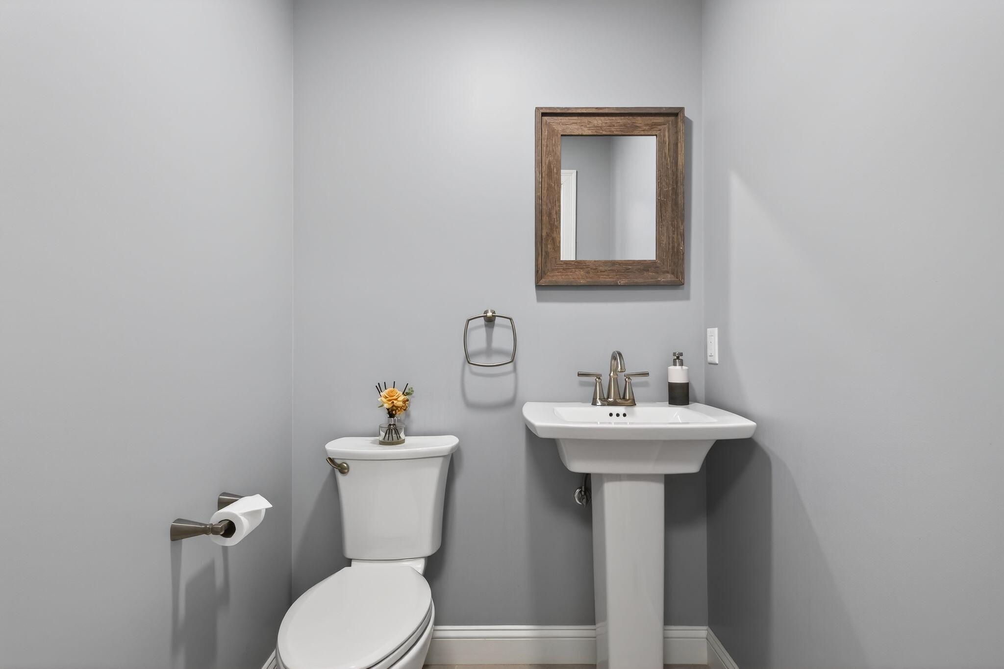 117 North Gorham Road Gorham, ME 04038 - Photo 16 of 37 117_N_Gorham_Rd_047