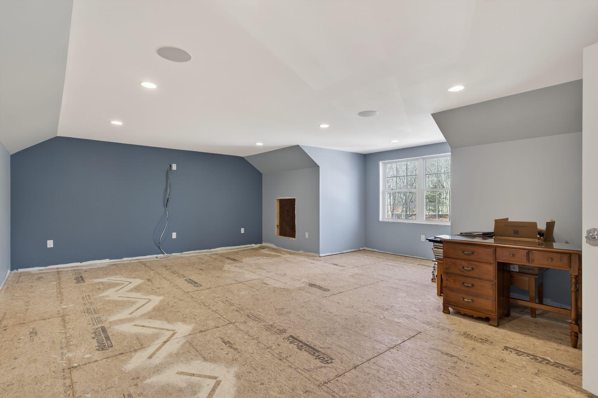 117 North Gorham Road Gorham, ME 04038 - Photo 26 of 37 117_N_Gorham_Rd_049