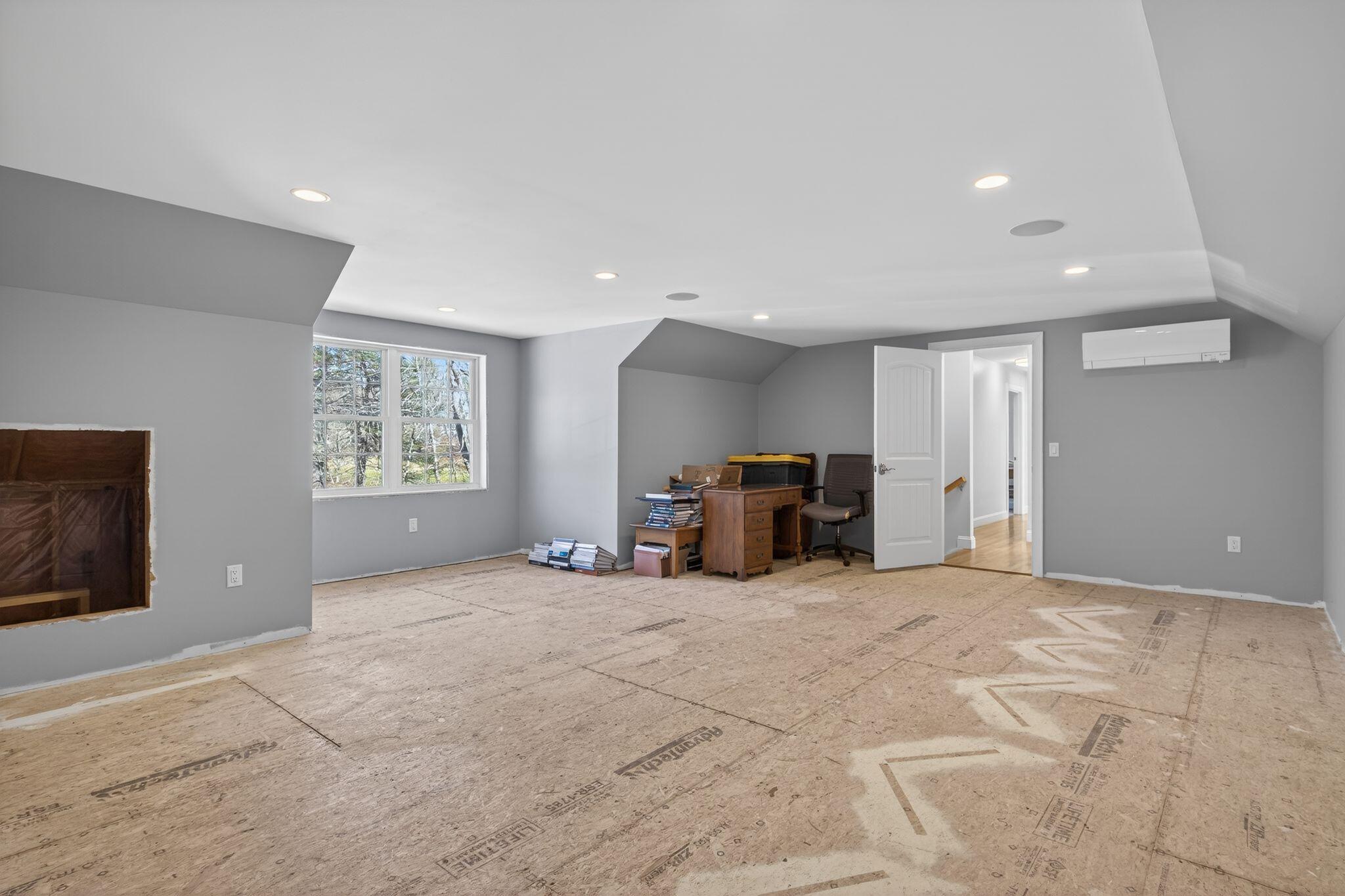 117 North Gorham Road Gorham, ME 04038 - Photo 27 of 37 117_N_Gorham_Rd_054