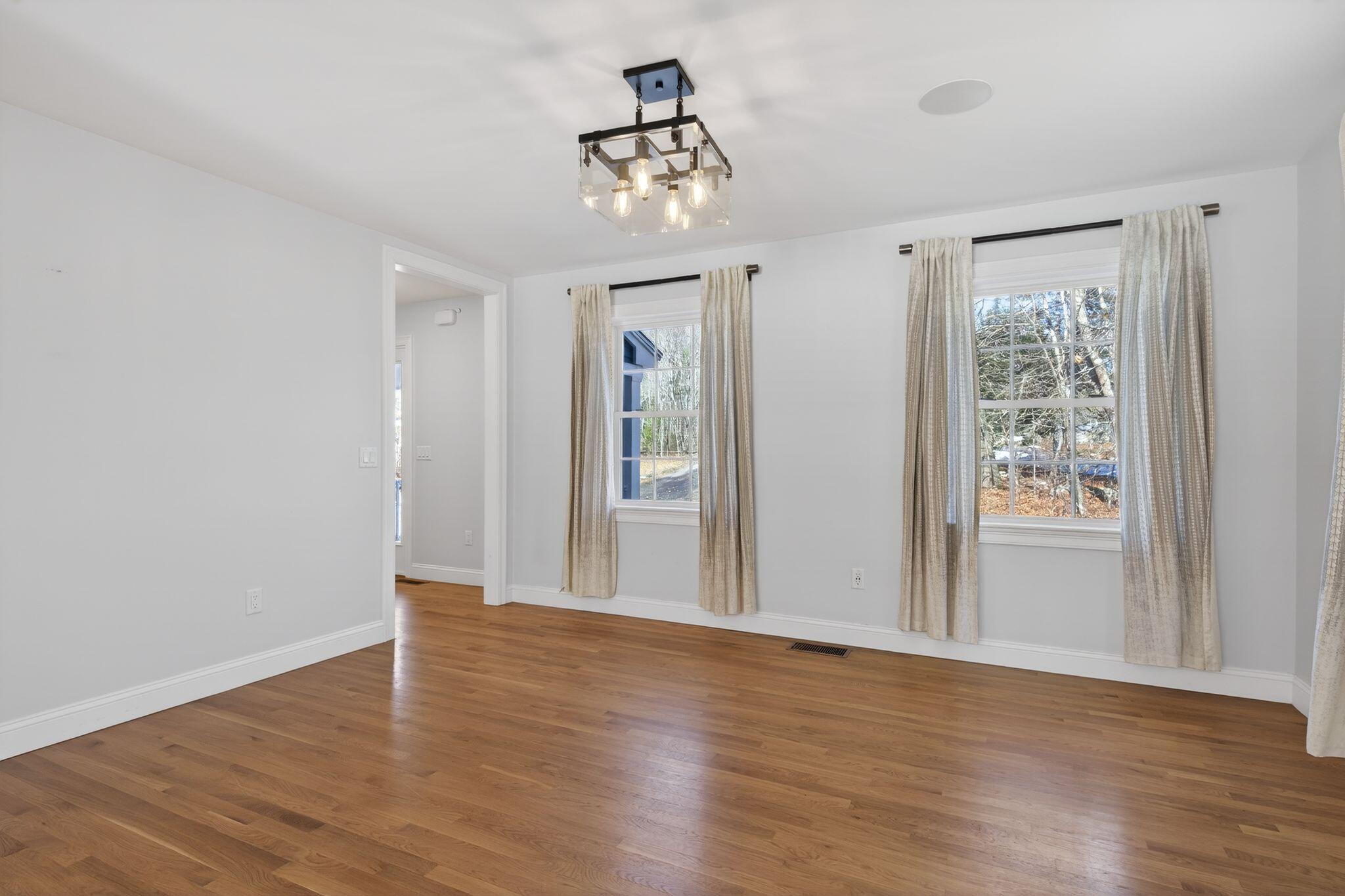 117 North Gorham Road Gorham, ME 04038 - Photo 9 of 37 117_N_Gorham_Rd_022