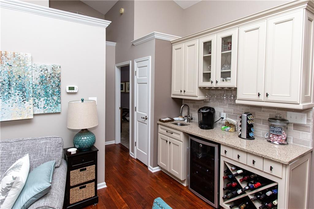 4221 Moss Ridge Lane Indianapolis, IN 46237 - Photo 17 of 45 Gallery Image 17