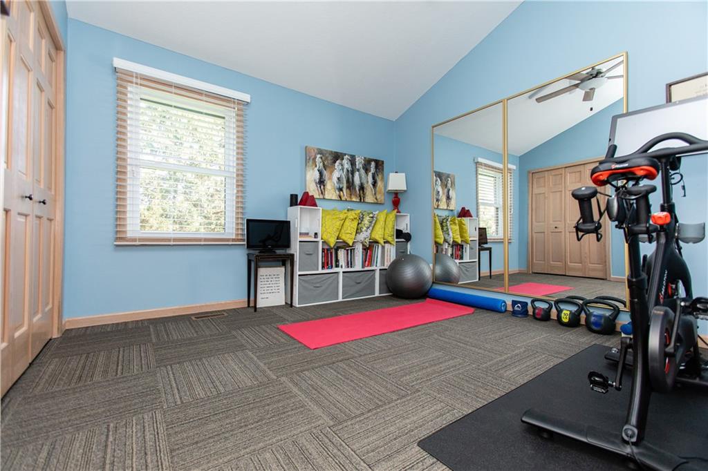 4221 Moss Ridge Lane Indianapolis, IN 46237 - Photo 37 of 45 Gallery Image 37