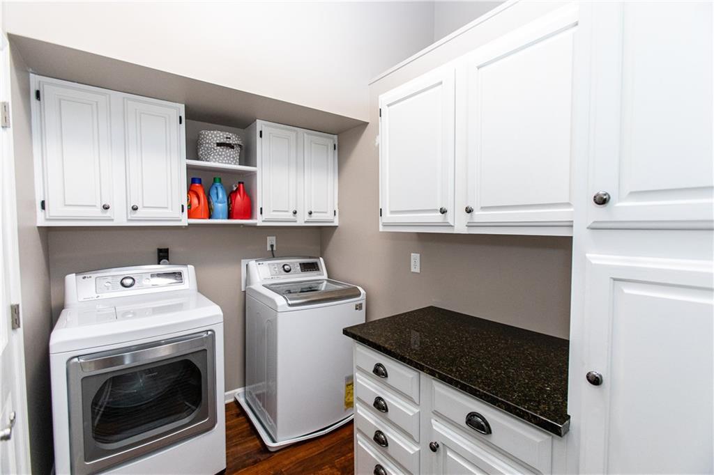4221 Moss Ridge Lane Indianapolis, IN 46237 - Photo 41 of 45 Gallery Image 41