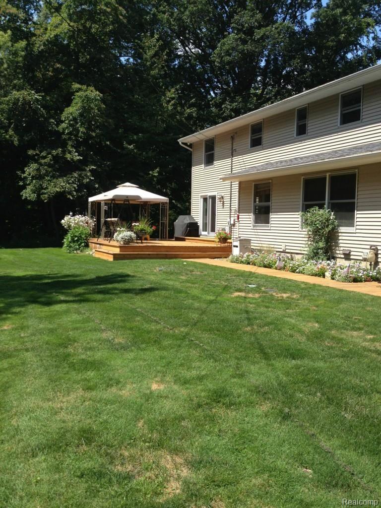 4873 Jewell Road Howell, MI 48843 - Photo 32 of 32 IMG_0225 (2).jpg
