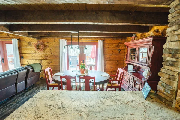 $649,000 | 1670 Brick Haven Lane, Hillsville, VA 24343
