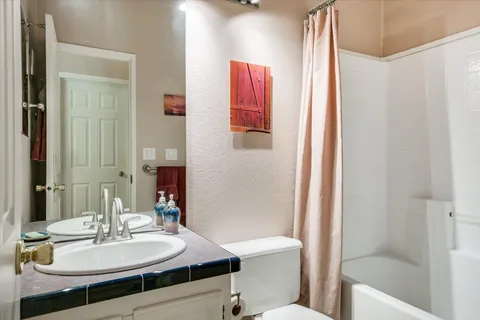 $1,897,000 | 900 Longhorn Trail, Wimberley, TX 78676