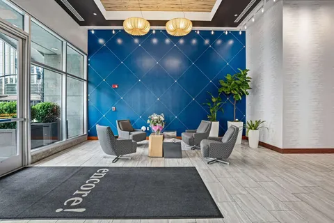 $875,000 | 301 Demonbreun Street, Unit 920, Nashville, TN 37201