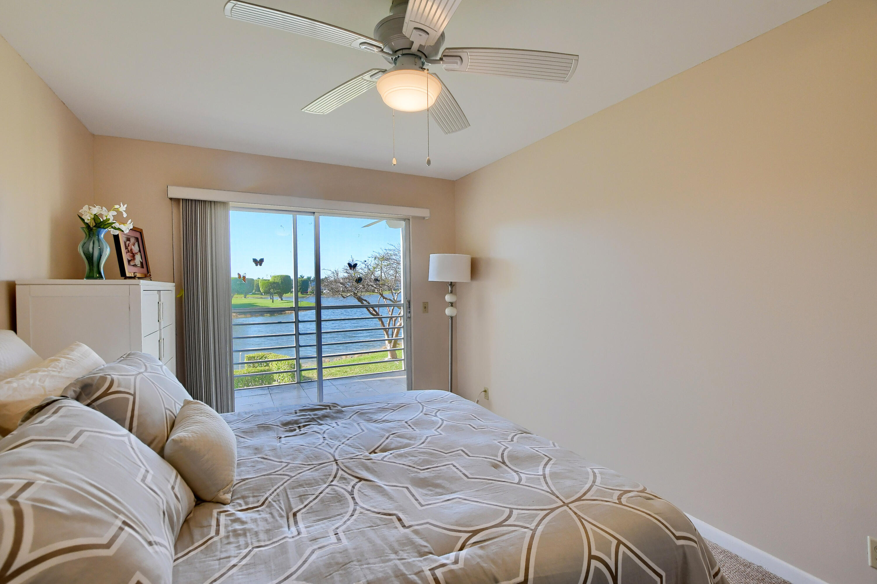 2033 Newcastle B Boca Raton, FL 33434 - Photo 12 of 20 EBF_1190-HDR(5)