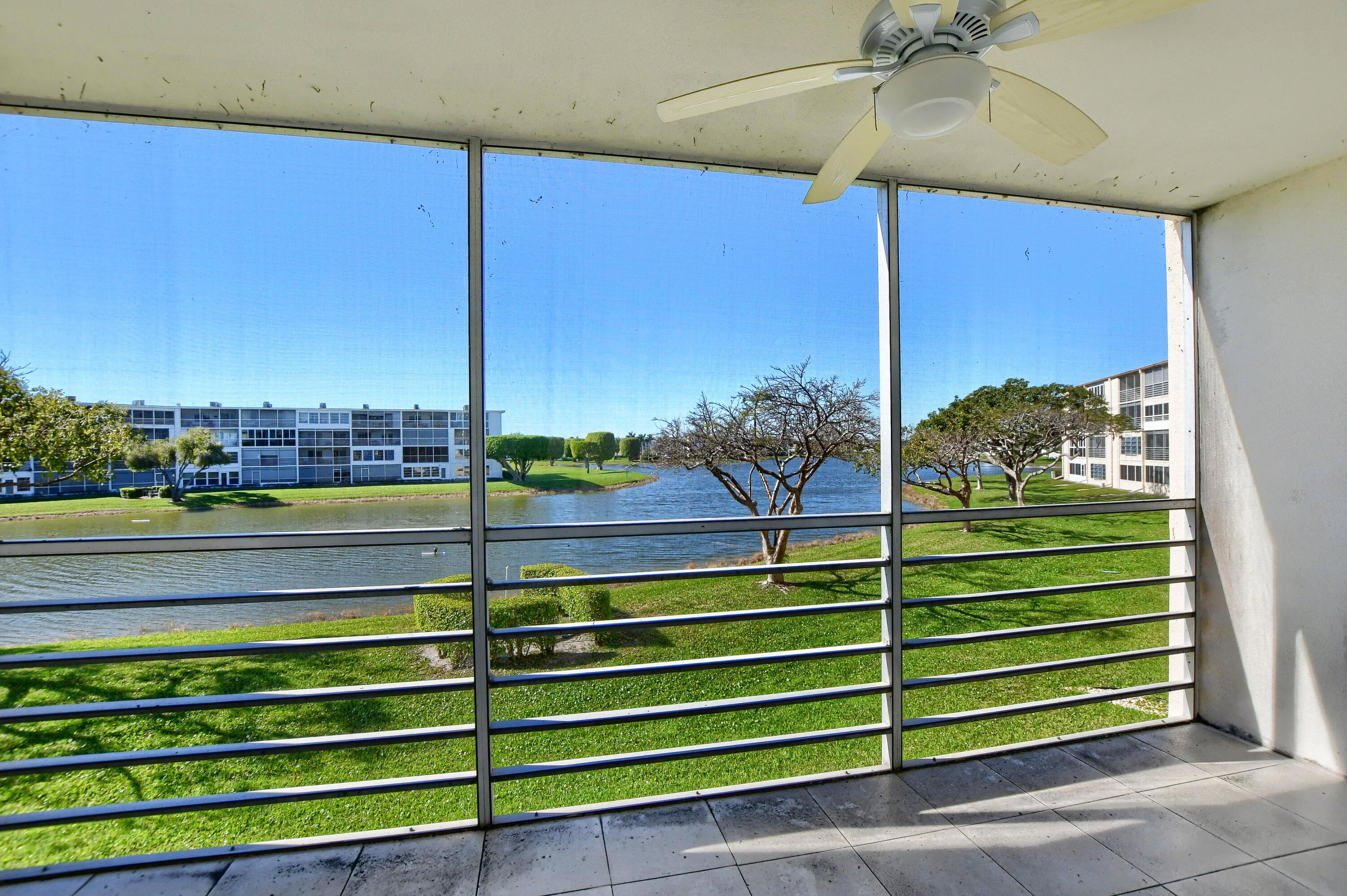 2033 Newcastle B Boca Raton, FL 33434 - Photo 14 of 20 EBF_1200-HDR(5)