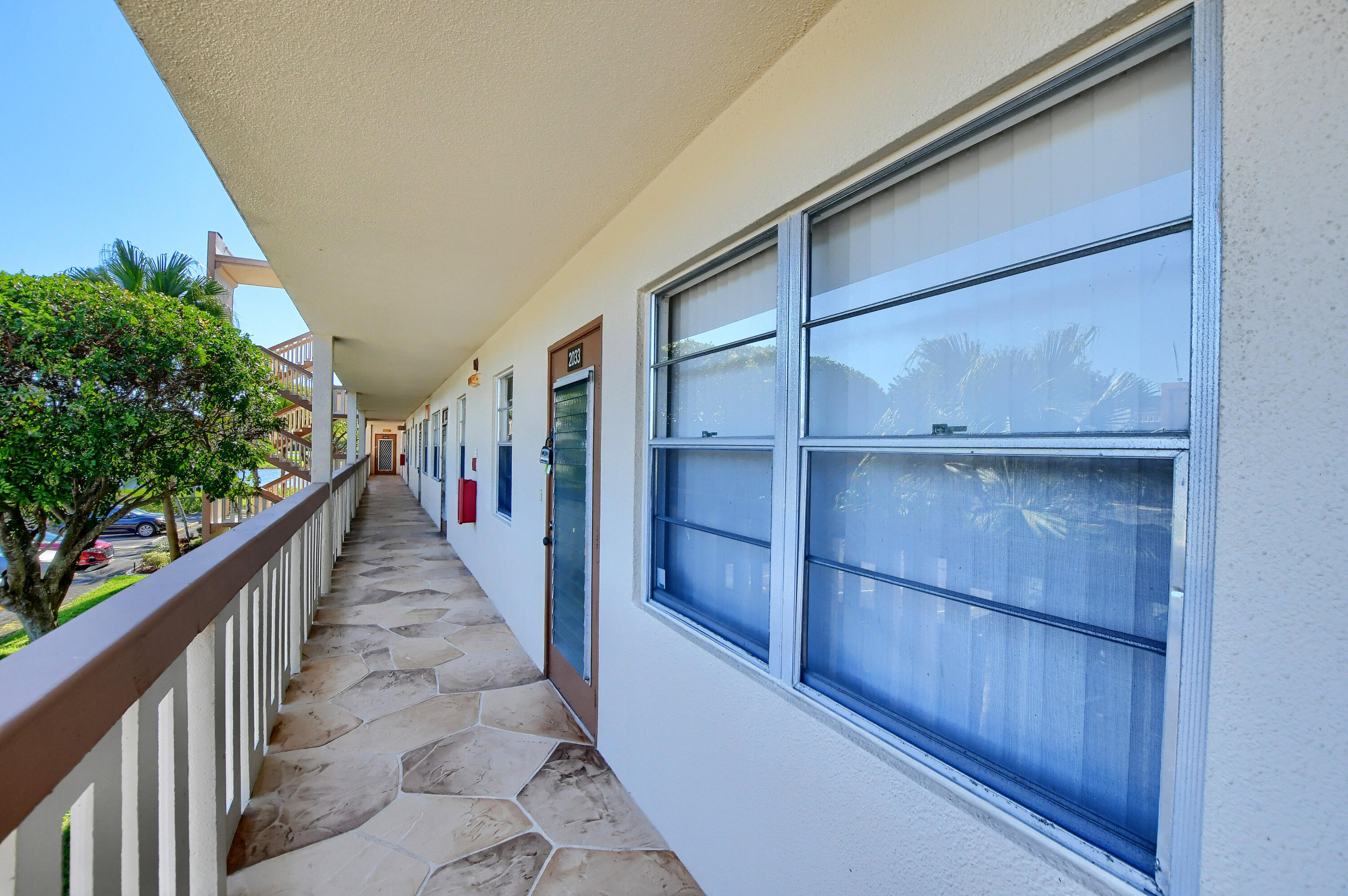2033 Newcastle B Boca Raton, FL 33434 - Photo 18 of 20 EBF_1130-HDR(5)