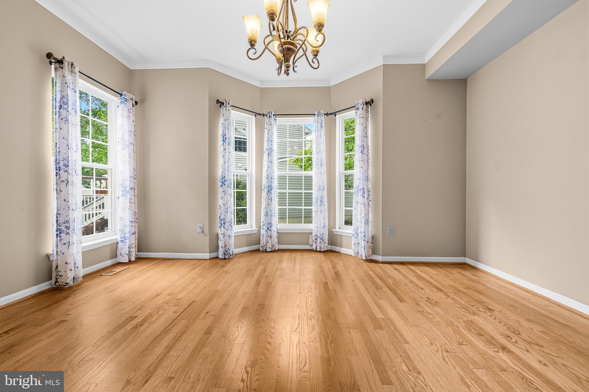 624 Robinson Station Road Severna Park, MD 21146 - Photo 9 of 49