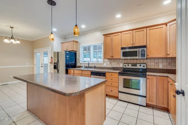 $544,900 | 363 Wiltshire Drive, Gray, TN 37615