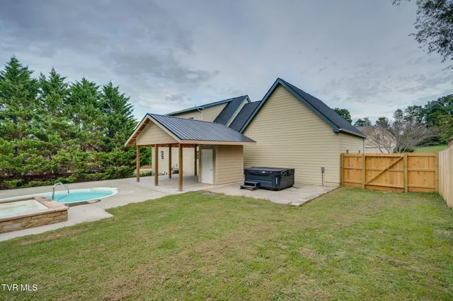 $544,900 | 363 Wiltshire Drive, Gray, TN 37615