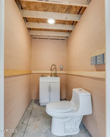 $544,900 | 363 Wiltshire Drive, Gray, TN 37615