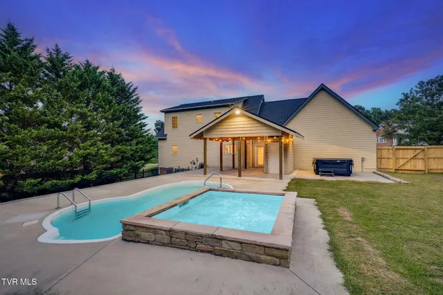 $544,900 | 363 Wiltshire Drive, Gray, TN 37615