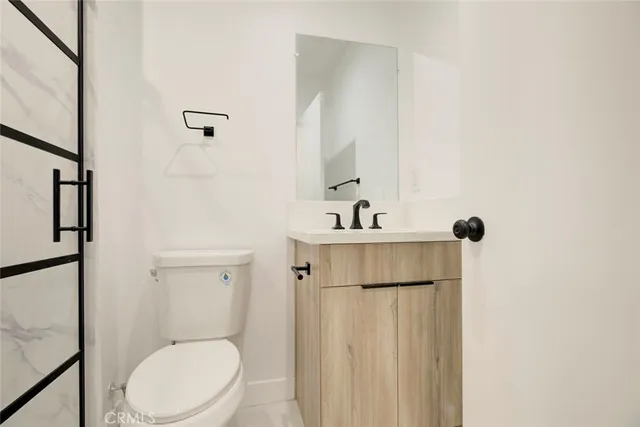 $4,900 | 5648 Cartwright Avenue, North Hollywood, CA 91601