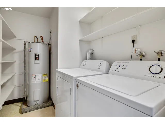 $209,500 | 864 Northeast Fleming Avenue, Gresham, OR 97030