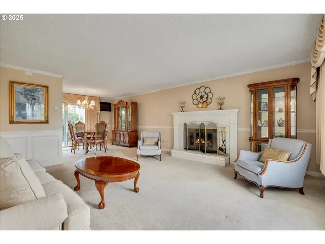 $209,500 | 864 Northeast Fleming Avenue, Gresham, OR 97030