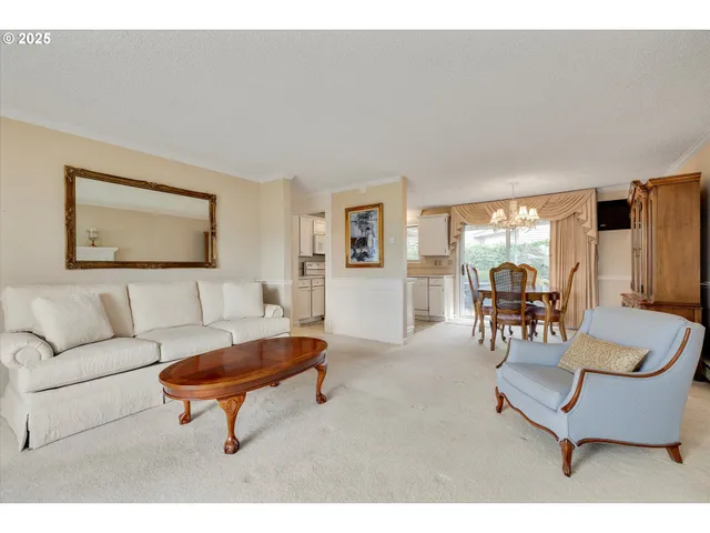 $209,500 | 864 Northeast Fleming Avenue, Gresham, OR 97030