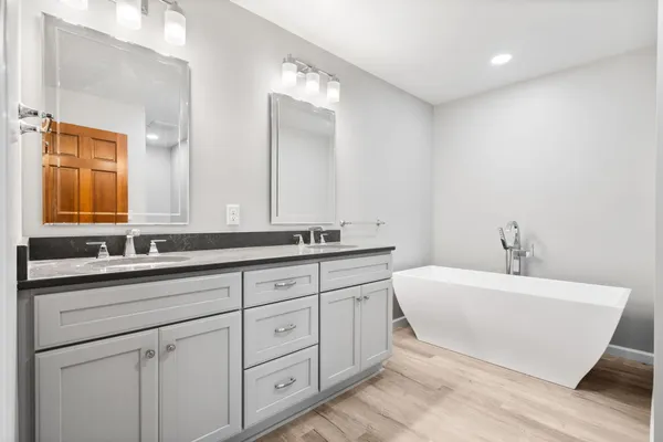 $380,000 | 1284 Brandywine Street, Temperance, MI 48182