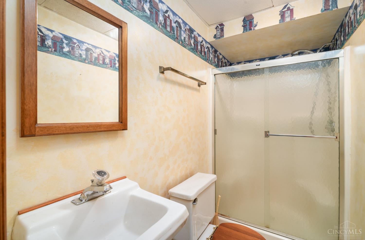 5479 Haft Road Cincinnati, OH 45247 - Photo 25 of 33 Gallery Image 25