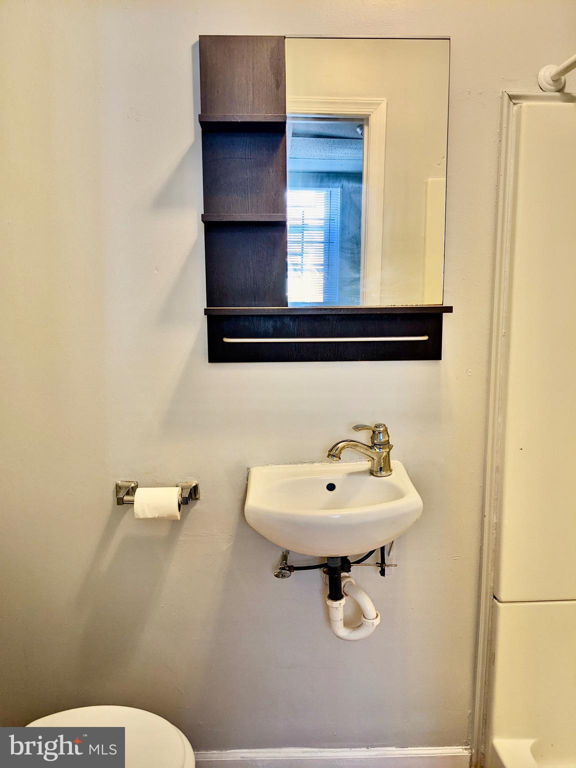 716 West Ritner Street, Unit 1/F Philadelphia, PA 19148 - Photo 8 of 10