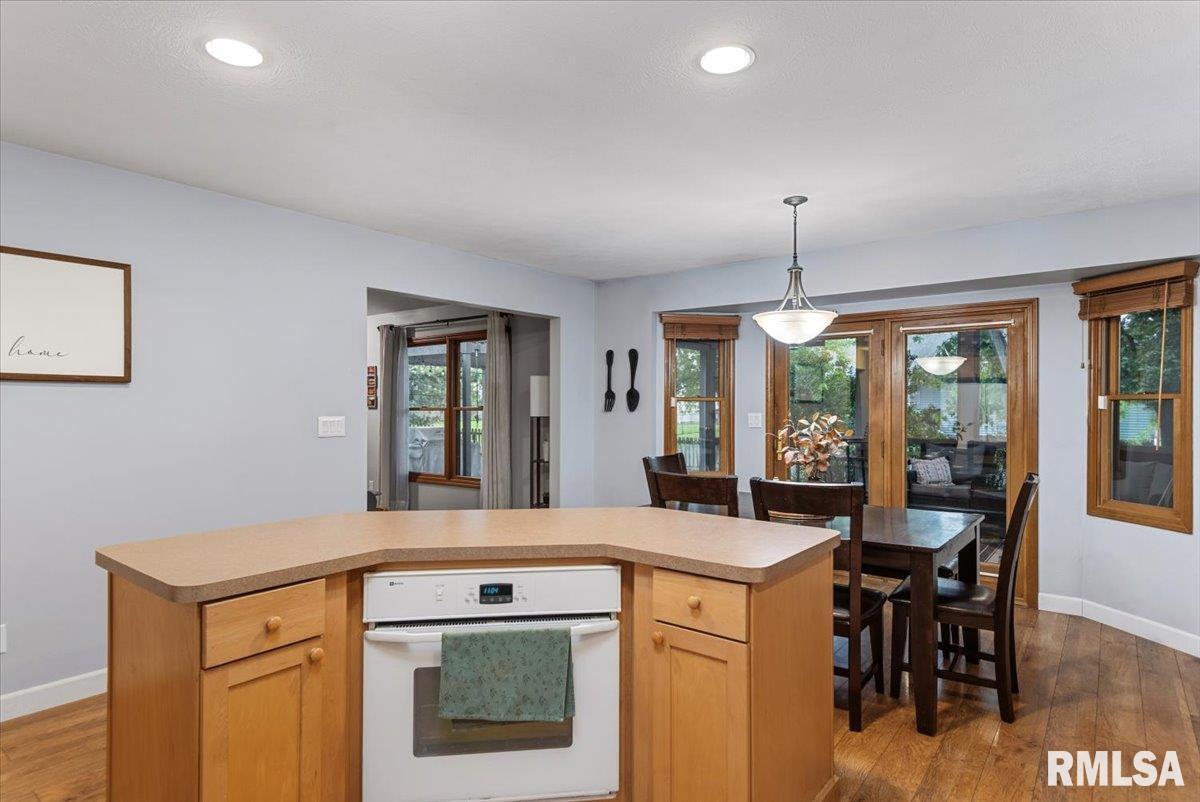 225 Appomattox Drive Springfield, IL 62711 - Photo 14 of 39