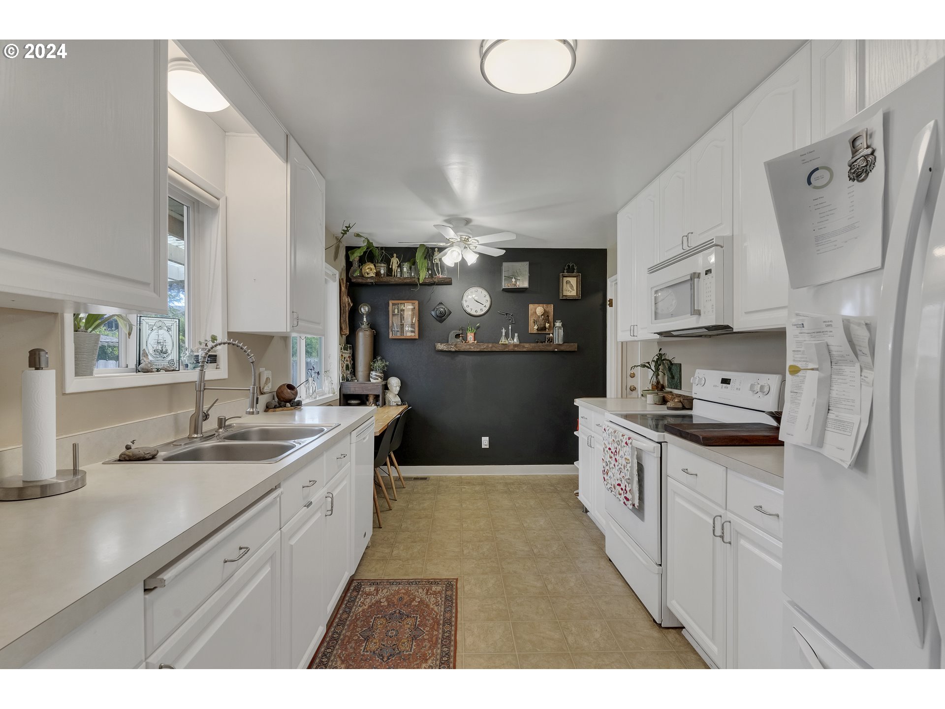 763 Oregon Way Woodburn, OR 97071 - Photo 11 of 28 Gallery Image 11