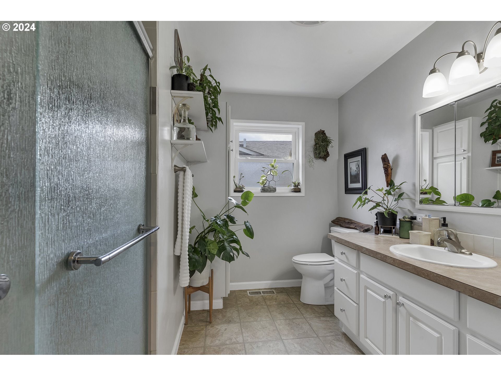 763 Oregon Way Woodburn, OR 97071 - Photo 19 of 28 Gallery Image 19