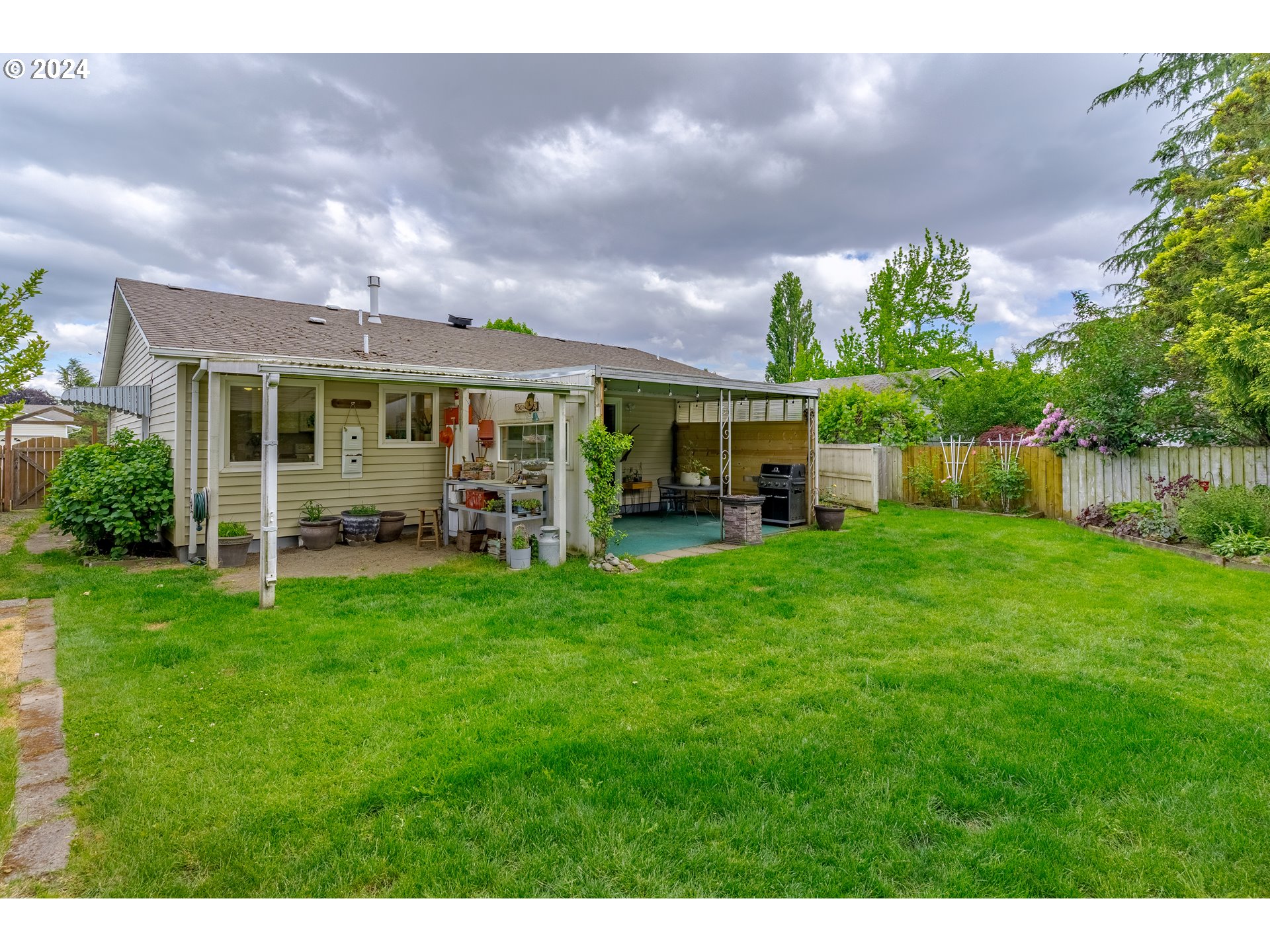763 Oregon Way Woodburn, OR 97071 - Photo 22 of 28 Gallery Image 22