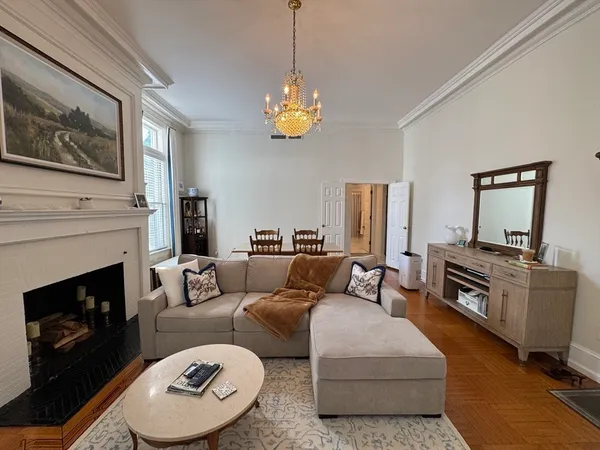 $2,995 | 600 Washington Street, Unit 2, Wellesley, MA 02482