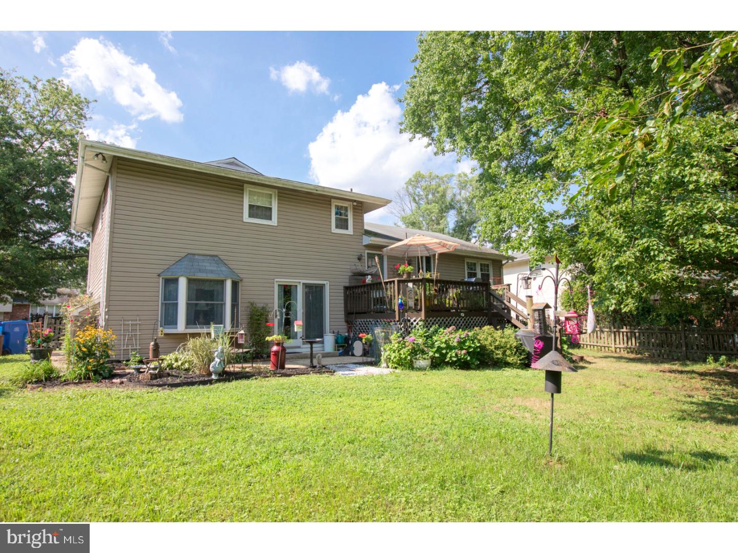 907 Edgemoor Road Cherry Hill, NJ 08034 - Photo 3 of 24 Exterior Back