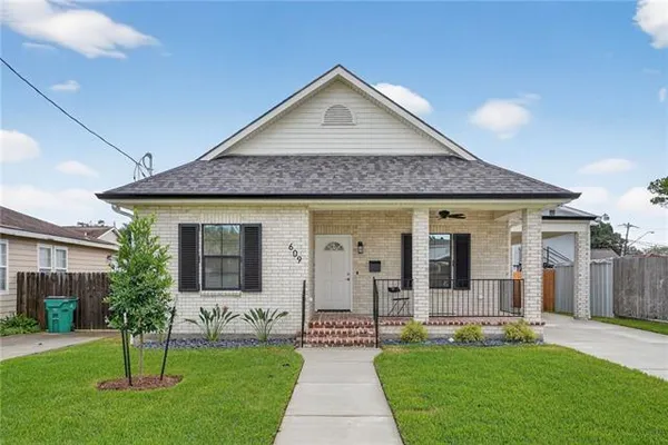 $2,400 | 609 Carnation Avenue, Metairie, LA 70001