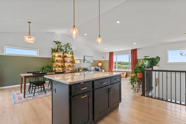 $445,000 | 600 Mulligan Drive, Zumbrota, MN 55992