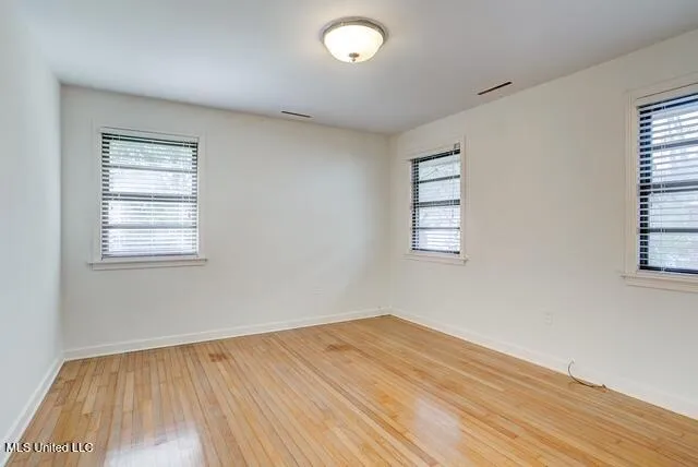 $2,500 | 3809 Montrose Circle, Jackson, MS 39216