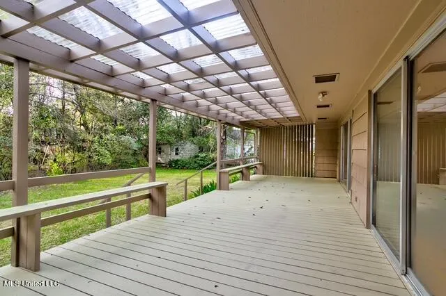 $2,500 | 3809 Montrose Circle, Jackson, MS 39216