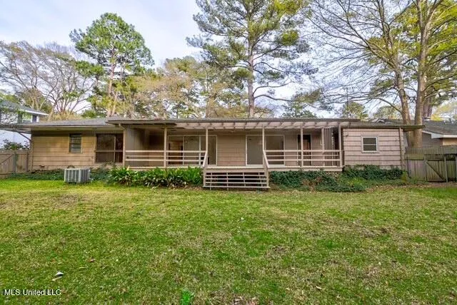 $2,500 | 3809 Montrose Circle, Jackson, MS 39216