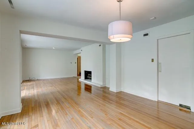 $2,500 | 3809 Montrose Circle, Jackson, MS 39216