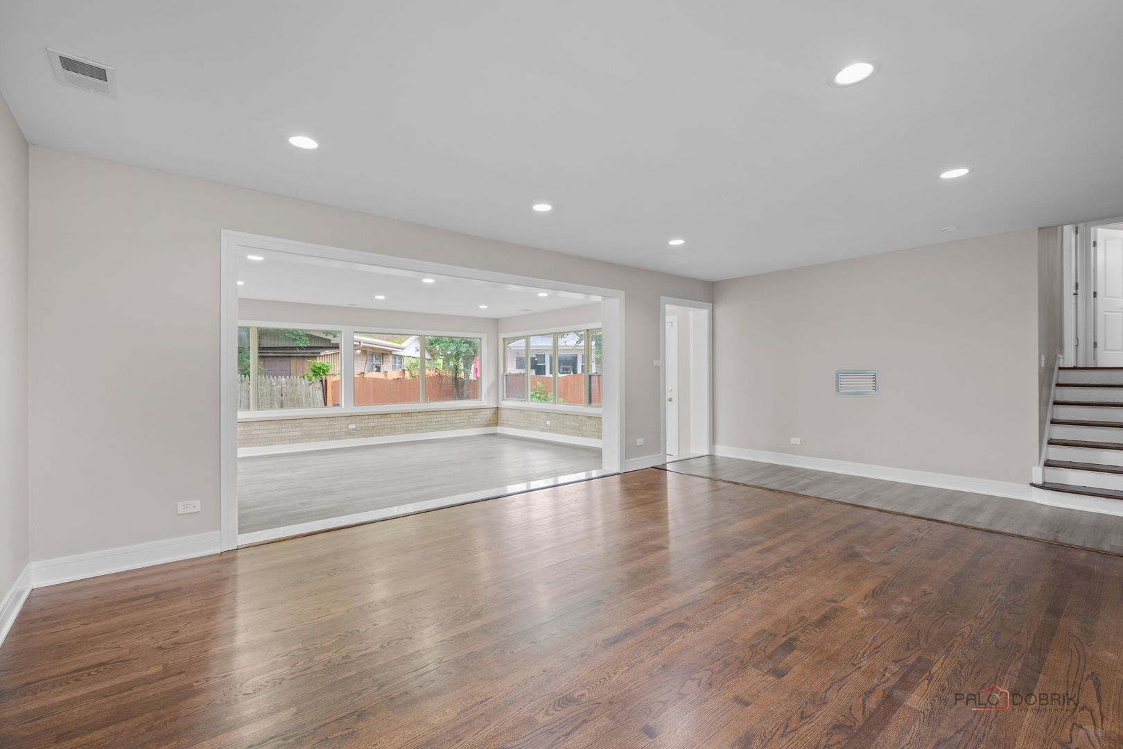 2913 West Sibley Street Park Ridge, IL 60068 - Photo 4 of 22