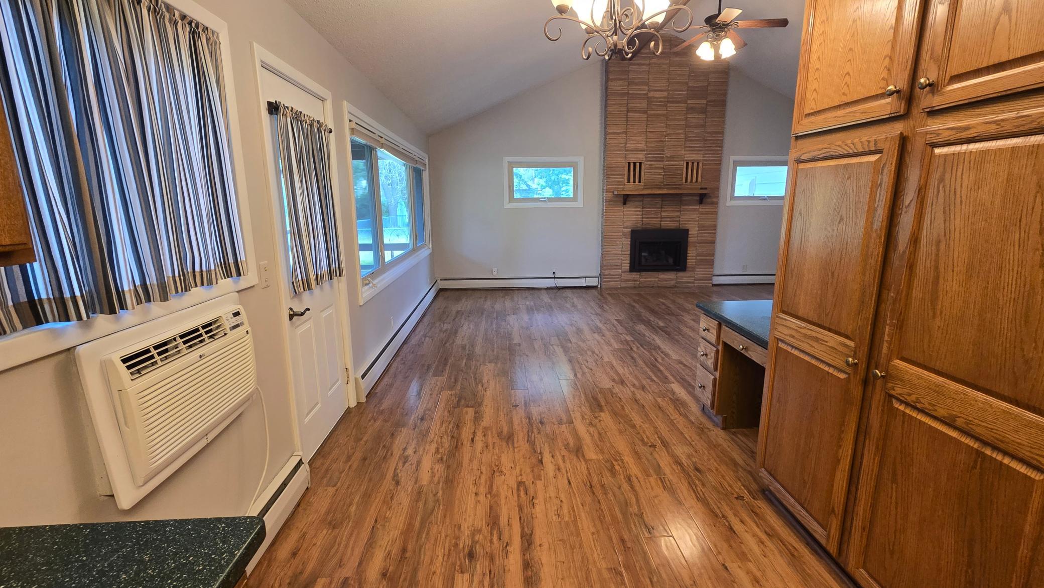 305 20th Street Northwest Austin, MN 55912 - Photo 13 of 30