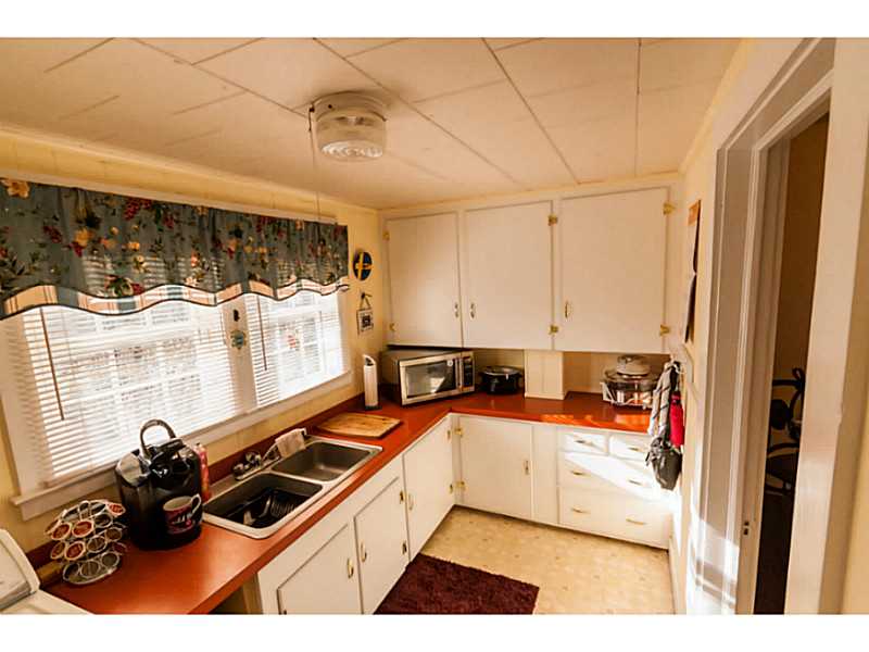 202 High Street Westerly, RI 02891 - Photo 11 of 13 Kitchen. 2nd floor pantry
