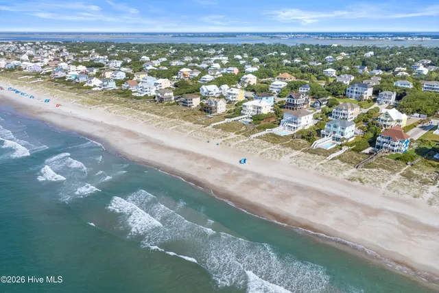 $988,000 | 9804 Heath Place, Emerald Isle, NC 28594