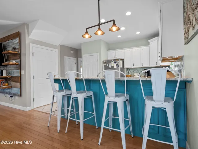 $988,000 | 9804 Heath Place, Emerald Isle, NC 28594