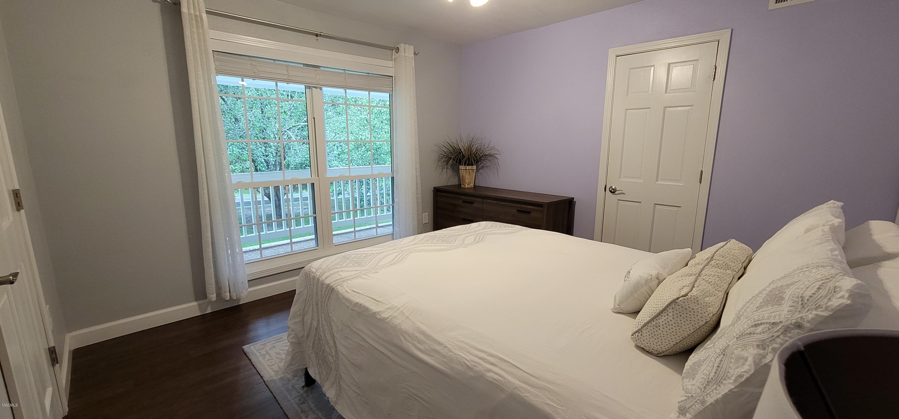 5812 Ridge Road Ocean Springs, MS 39564 - Photo 11 of 36 Guest Bedroom 2