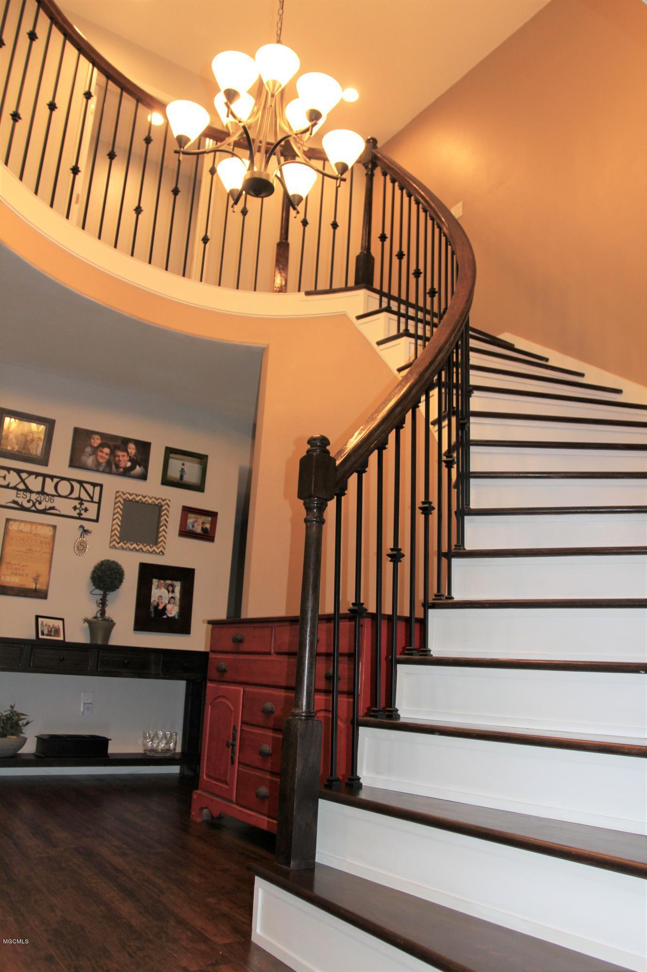 5812 Ridge Road Ocean Springs, MS 39564 - Photo 17 of 36 Stairs