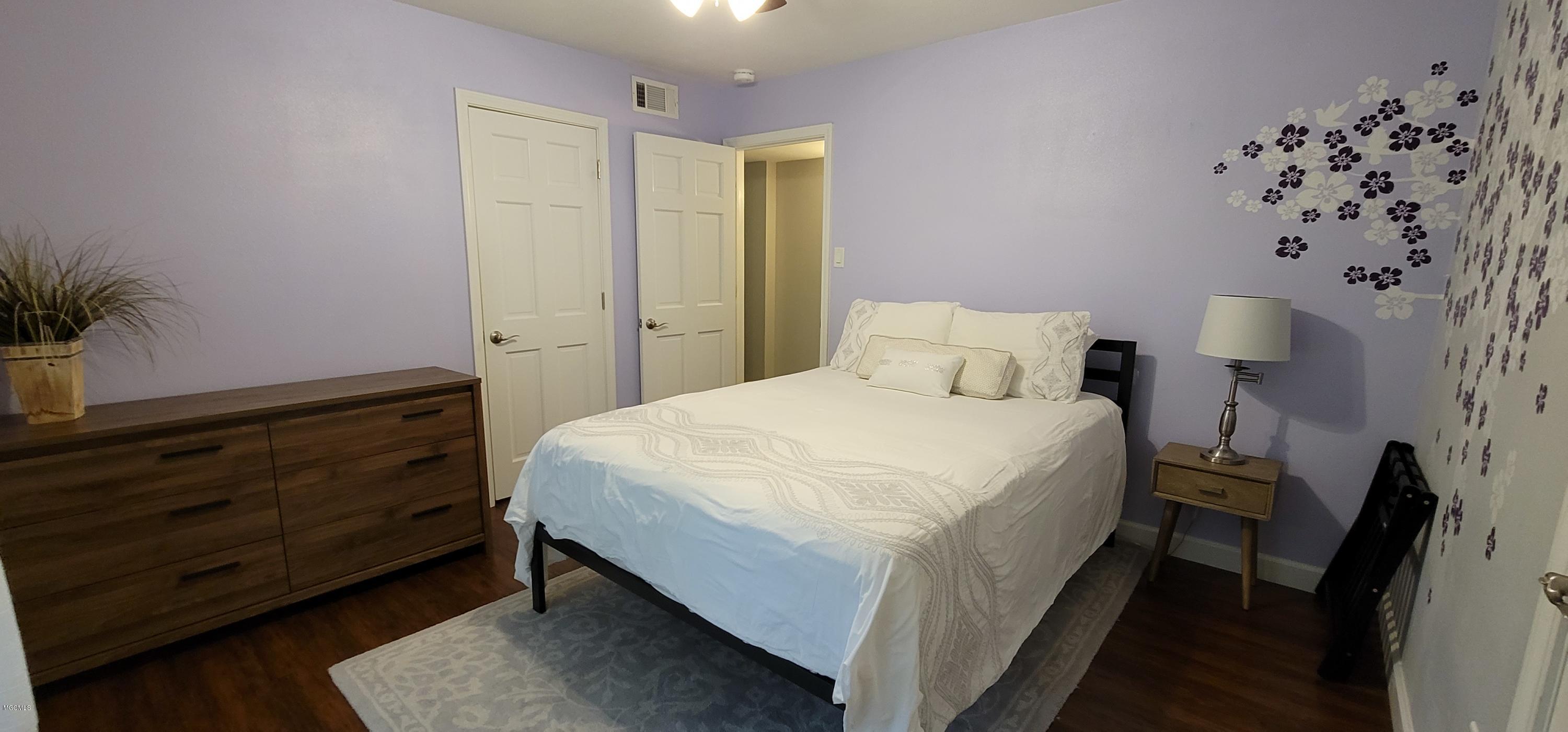 5812 Ridge Road Ocean Springs, MS 39564 - Photo 10 of 36 Guest Bedroom 1